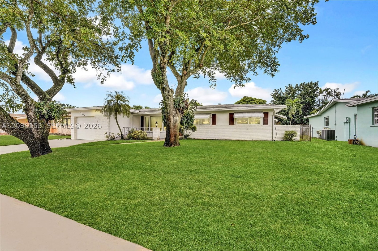 Real estate property located at 1731 86th Ave, Broward, Pasadena Lakes, Pembroke Pines, FL