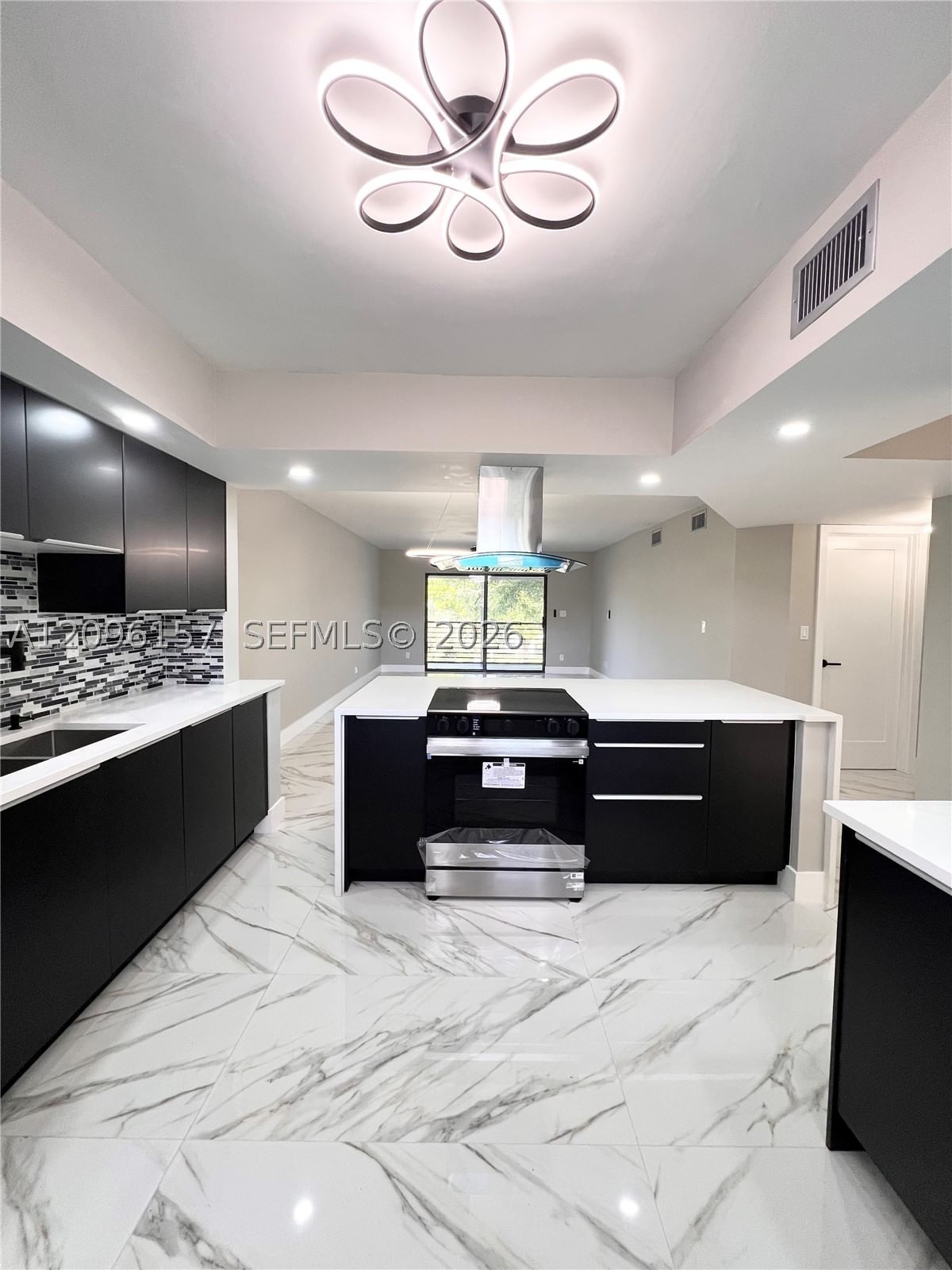 Real estate property located at 4940 Sabal Palm Blvd #312, Broward, Lakes Of Carriage Hills, Tamarac, FL