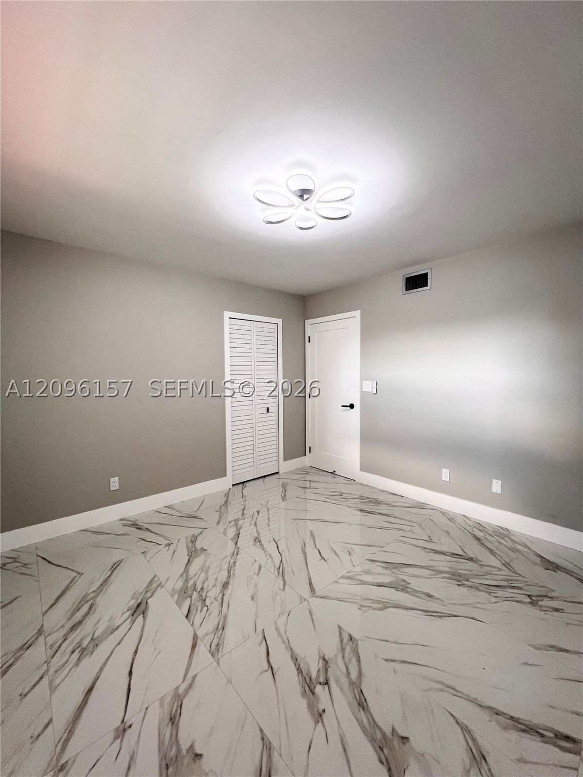 Real estate property located at 4940 Sabal Palm Blvd #312, Broward, Lakes Of Carriage Hills, Tamarac, FL