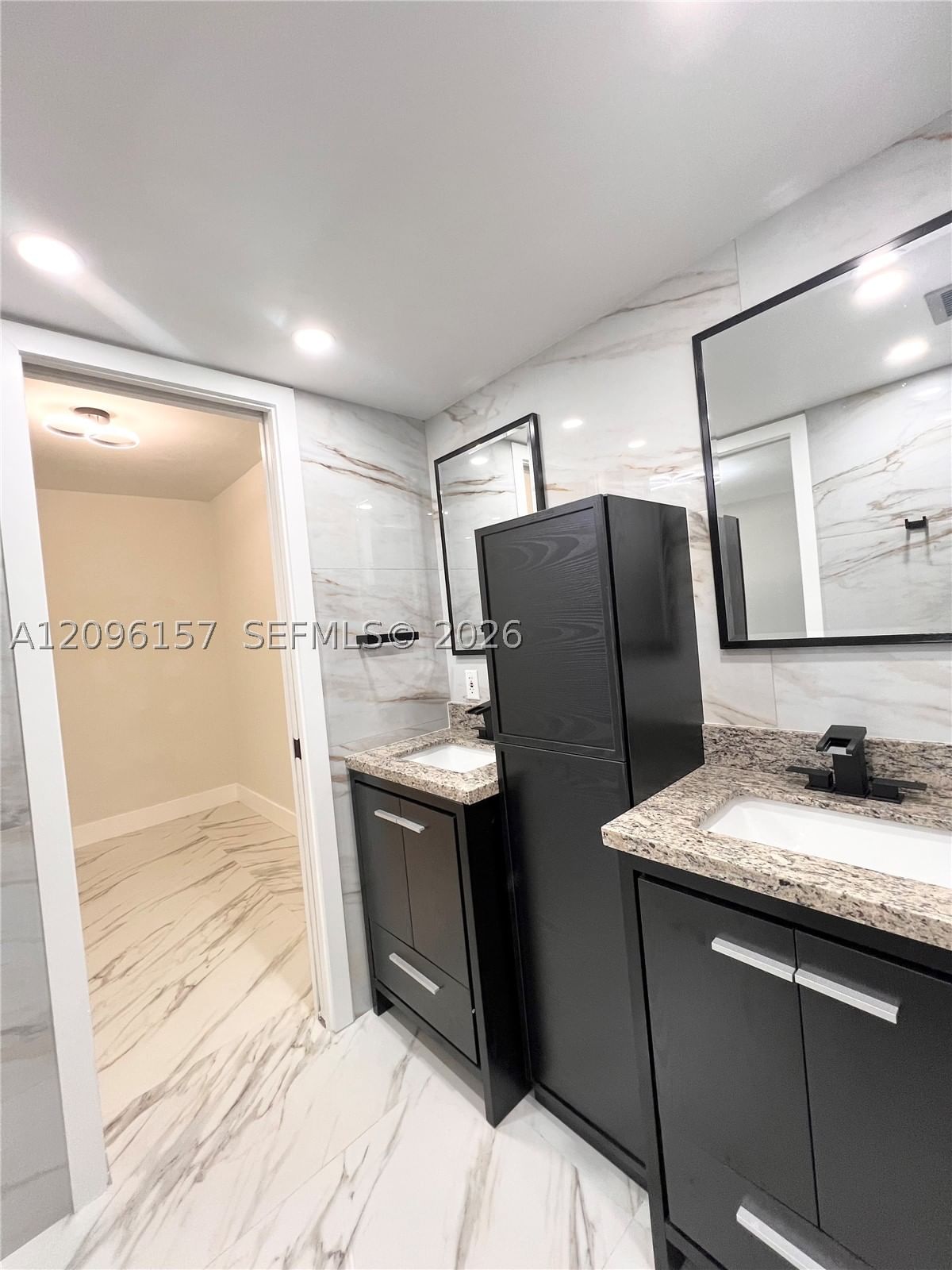 Real estate property located at 4940 Sabal Palm Blvd #312, Broward, Lakes Of Carriage Hills, Tamarac, FL