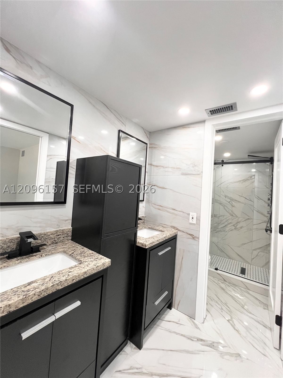 Real estate property located at 4940 Sabal Palm Blvd #312, Broward, Lakes Of Carriage Hills, Tamarac, FL
