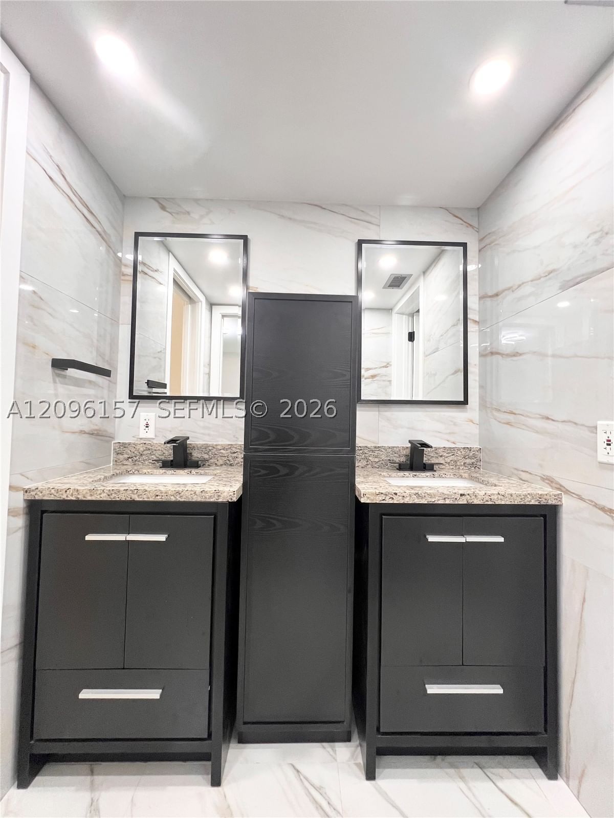Real estate property located at 4940 Sabal Palm Blvd #312, Broward, Lakes Of Carriage Hills, Tamarac, FL