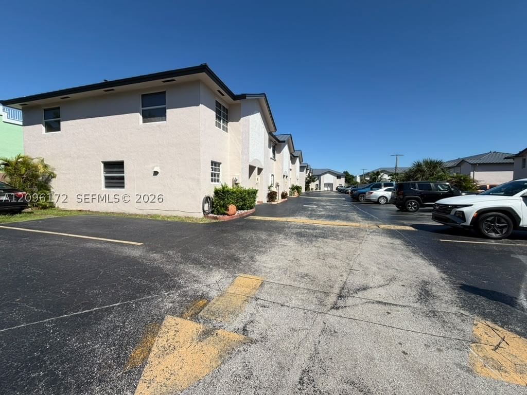 Real estate property located at 2375 74th St #105-6, Miami-dade, West 74th Street Condo, Hialeah, FL