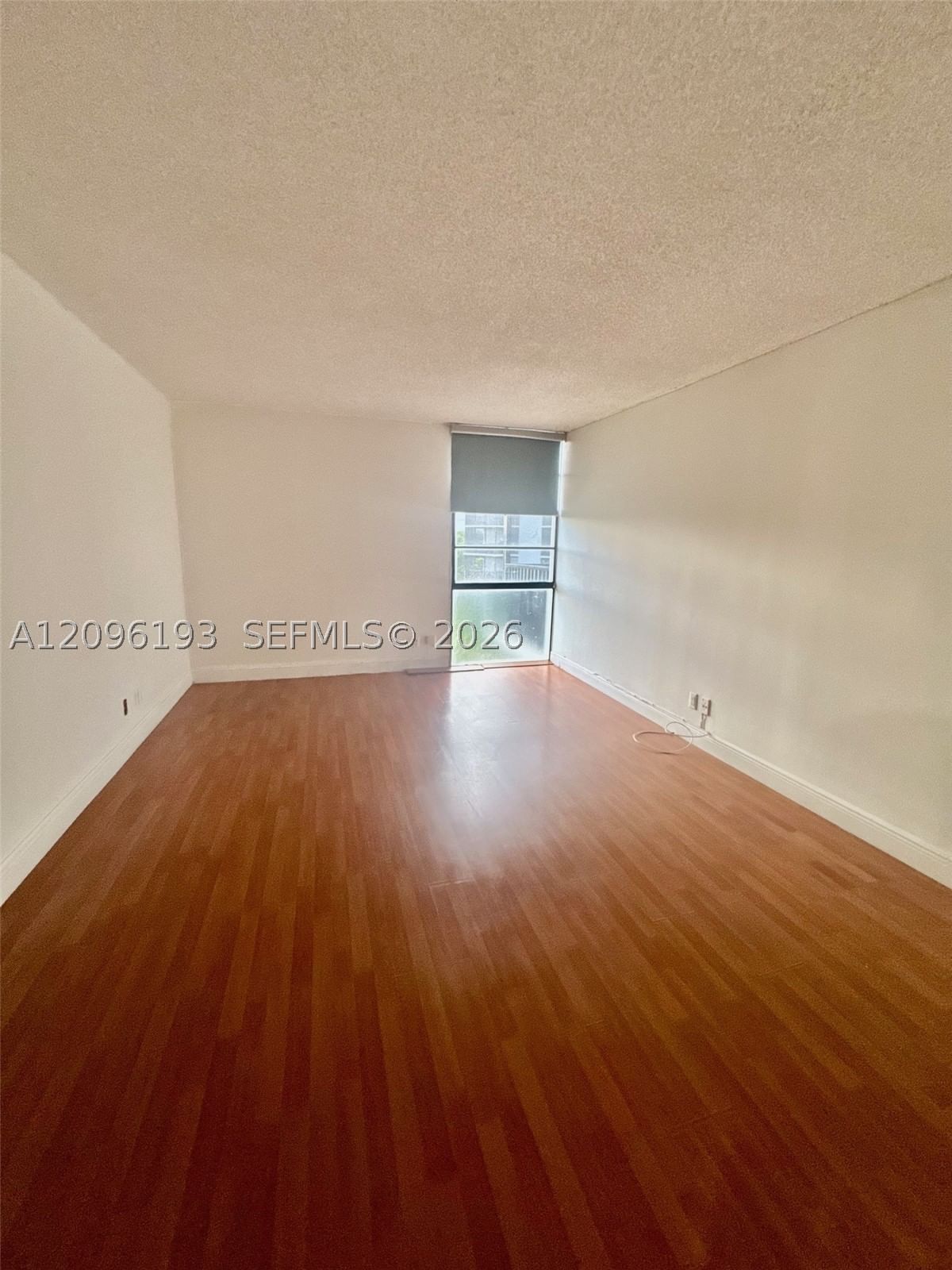 Real estate property located at 3475 Country Club Dr #601, Miami-dade, Ensenada Condo Bldg E-ii, Aventura, FL
