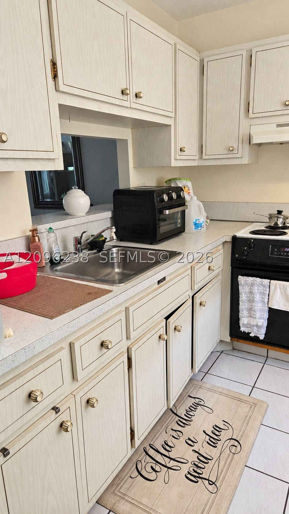 Real estate property located at 4441 16th St J108, Broward, Jarret Hall Condo, Lauderhill, FL