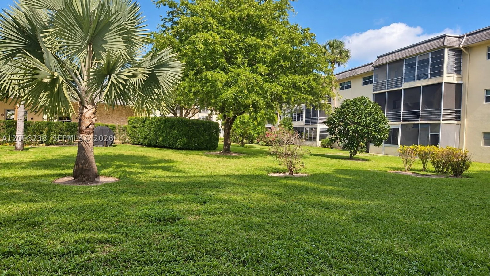 Real estate property located at 4441 16th St J108, Broward, Jarret Hall Condo, Lauderhill, FL
