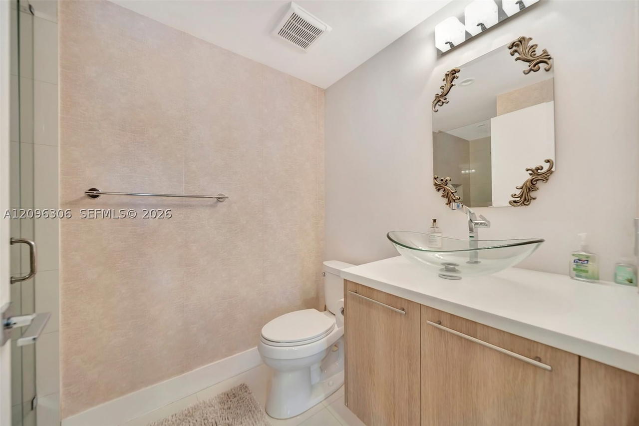 Real estate property located at 508 1st Cir, Broward, Koi, Pompano Beach, FL