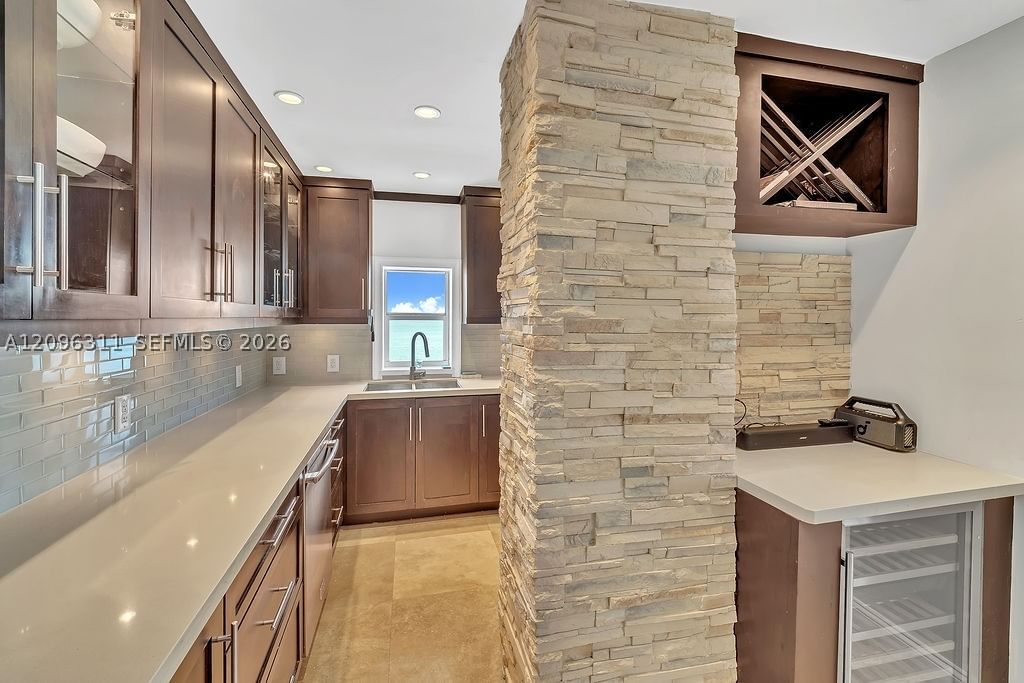 Real estate property located at 5701 Collins Ave PH14, Miami-dade, Arlen Beach Condo, Miami Beach, FL