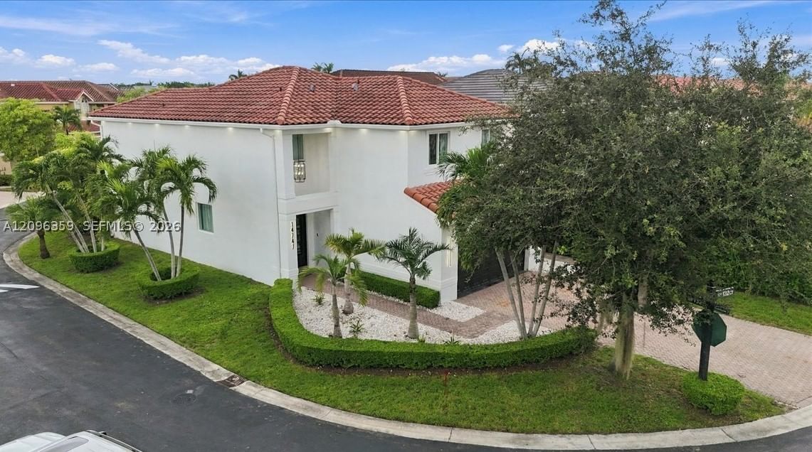 Real estate property located at 14747 132nd Ct, Miami-dade, The Point, Miami, FL