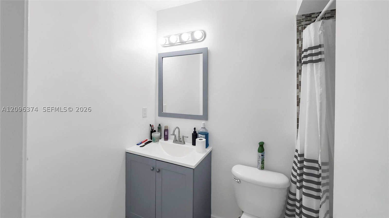 Real estate property located at 4200 3rd Ct #241, Broward, Village Green Condo, Plantation, FL