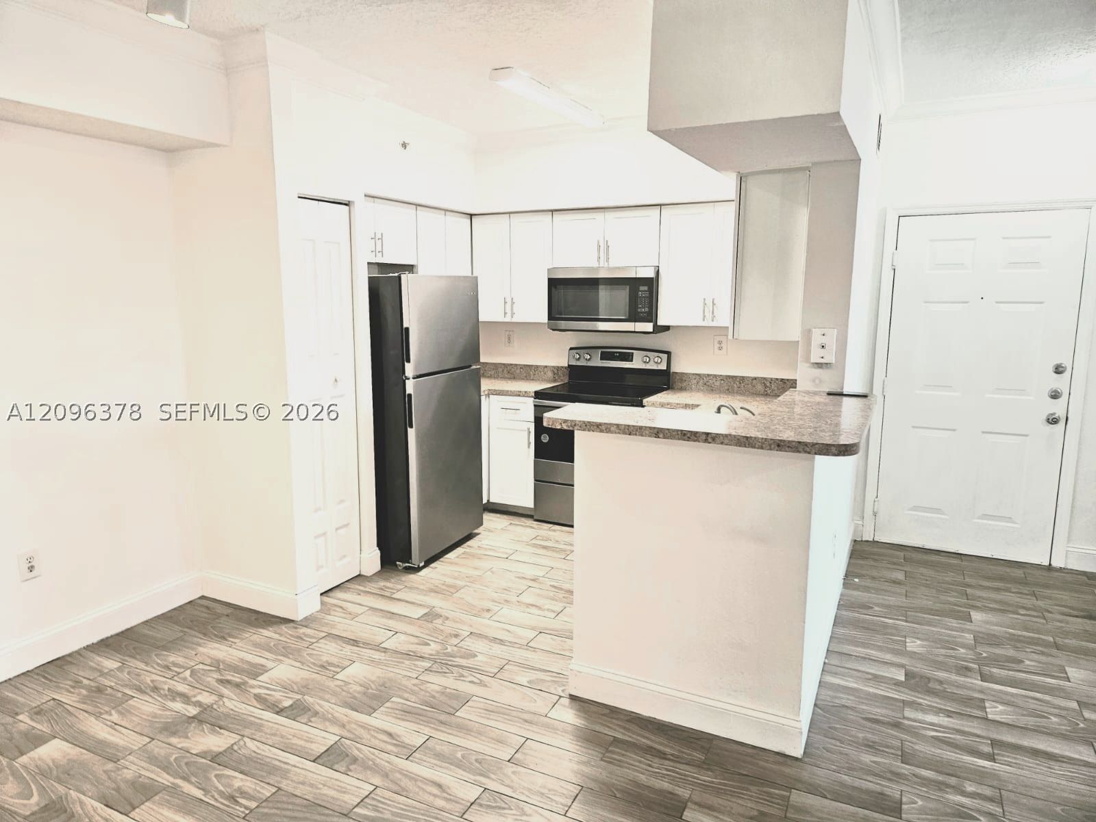 Real estate property located at 220 116th Ave #15105, Broward, Marquesa Condo, Pembroke Pines, FL