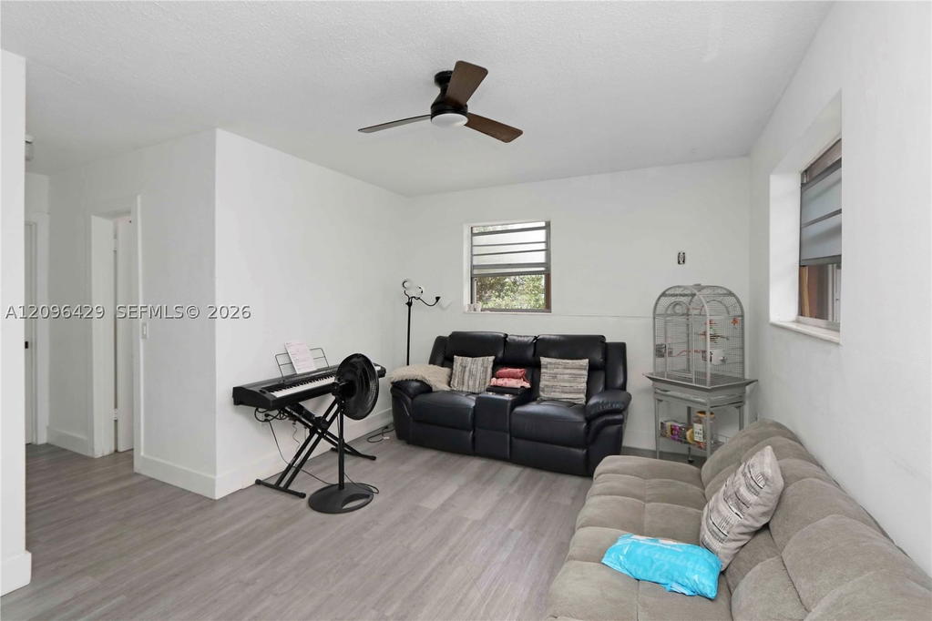 Real estate property located at 3191 23rd St, Miami-dade, Miami Suburban Acres, Miami, FL