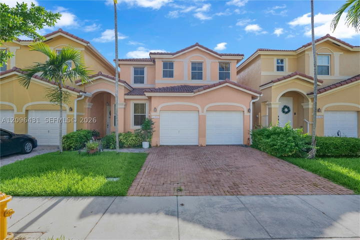 Real estate property located at 11402 137th Pl, Miami-dade, Century Breeze, Miami, FL