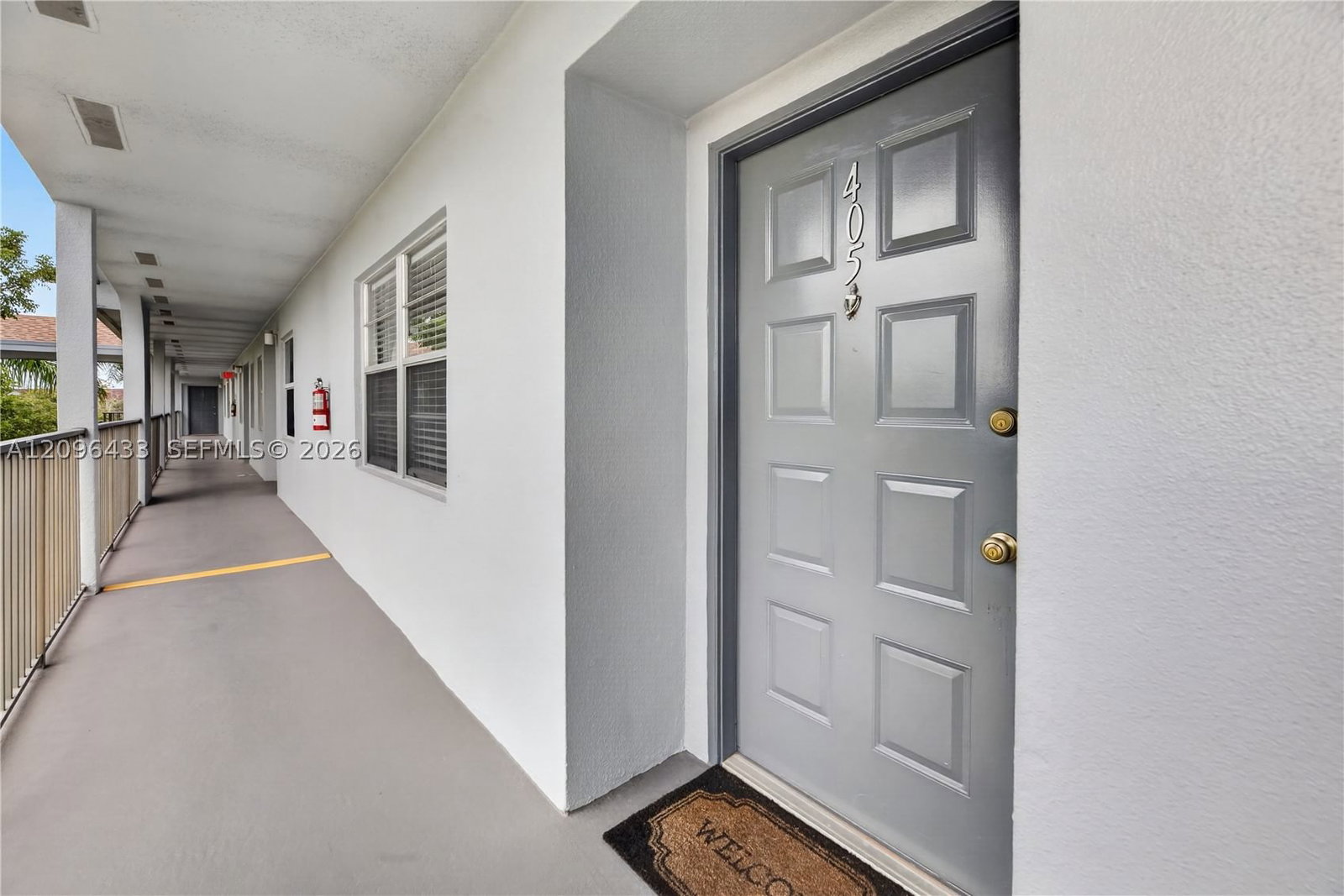 Real estate property located at 1401 128th Ter #405H, Broward, Cambridge At Century Villa, Pembroke Pines, FL