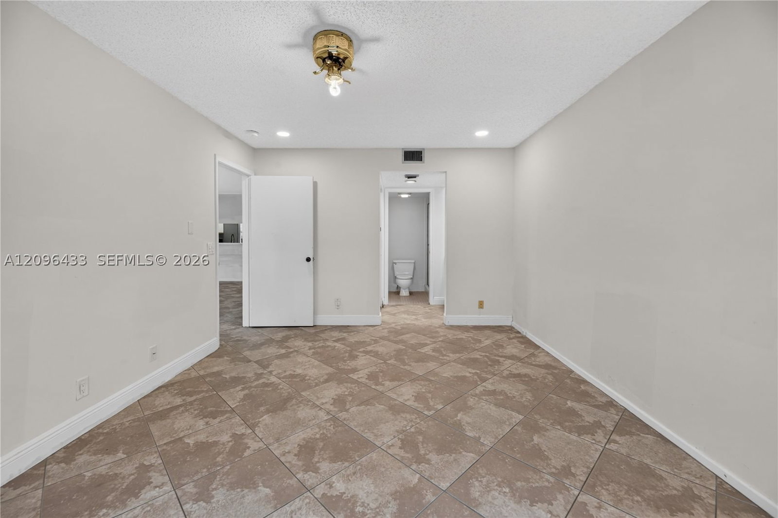 Real estate property located at 1401 128th Ter #405H, Broward, Cambridge At Century Villa, Pembroke Pines, FL