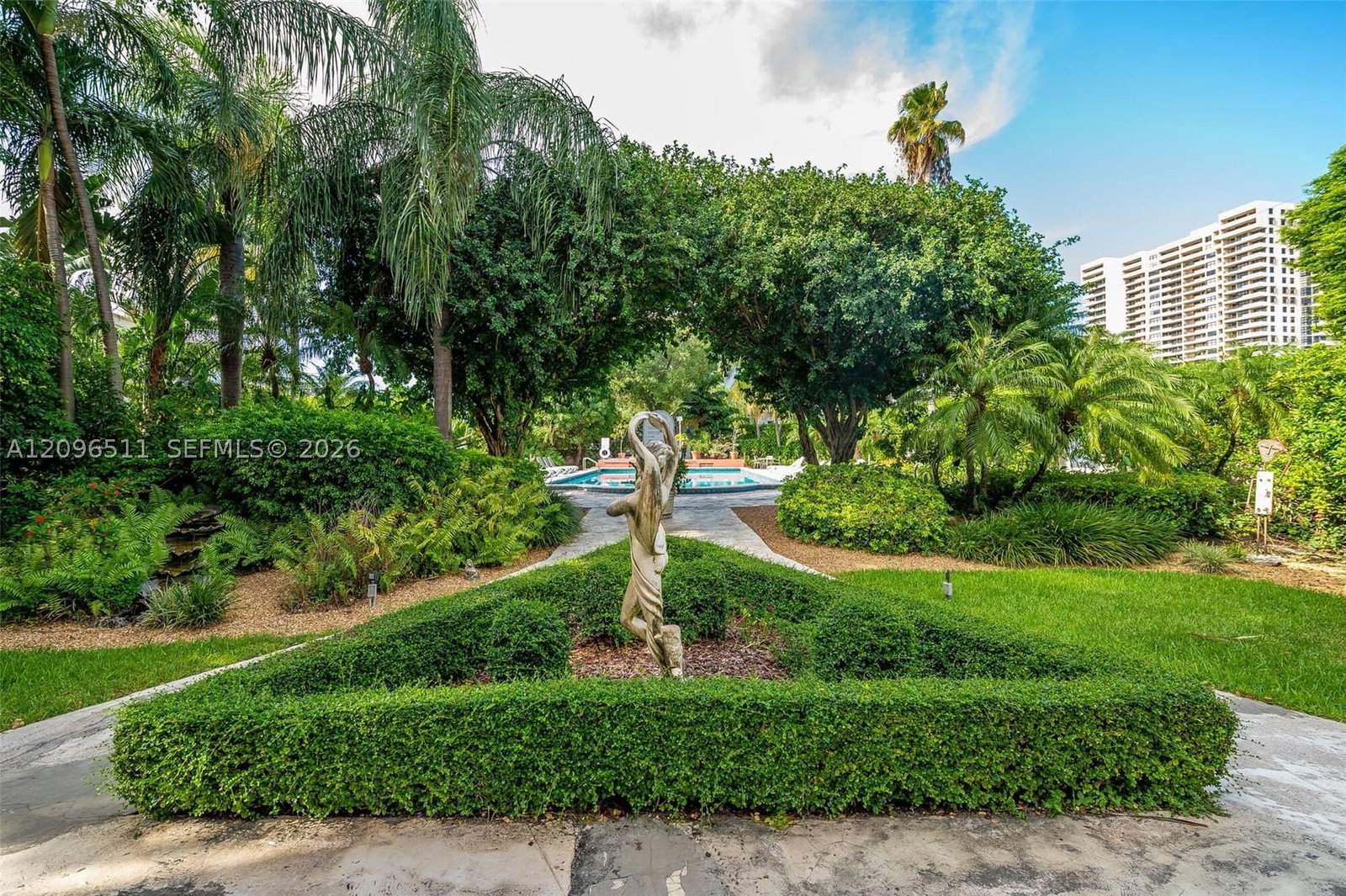 Real estate property located at 255 24th St #435, Miami-dade, Mantell, Miami Beach, FL