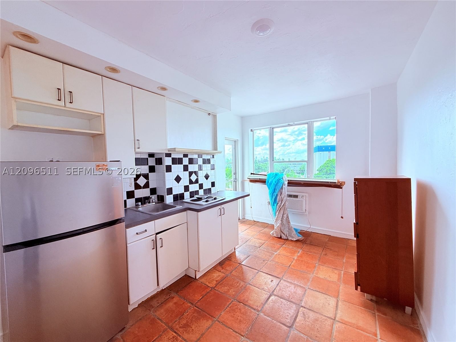 Real estate property located at 255 24th St #435, Miami-dade, Mantell, Miami Beach, FL