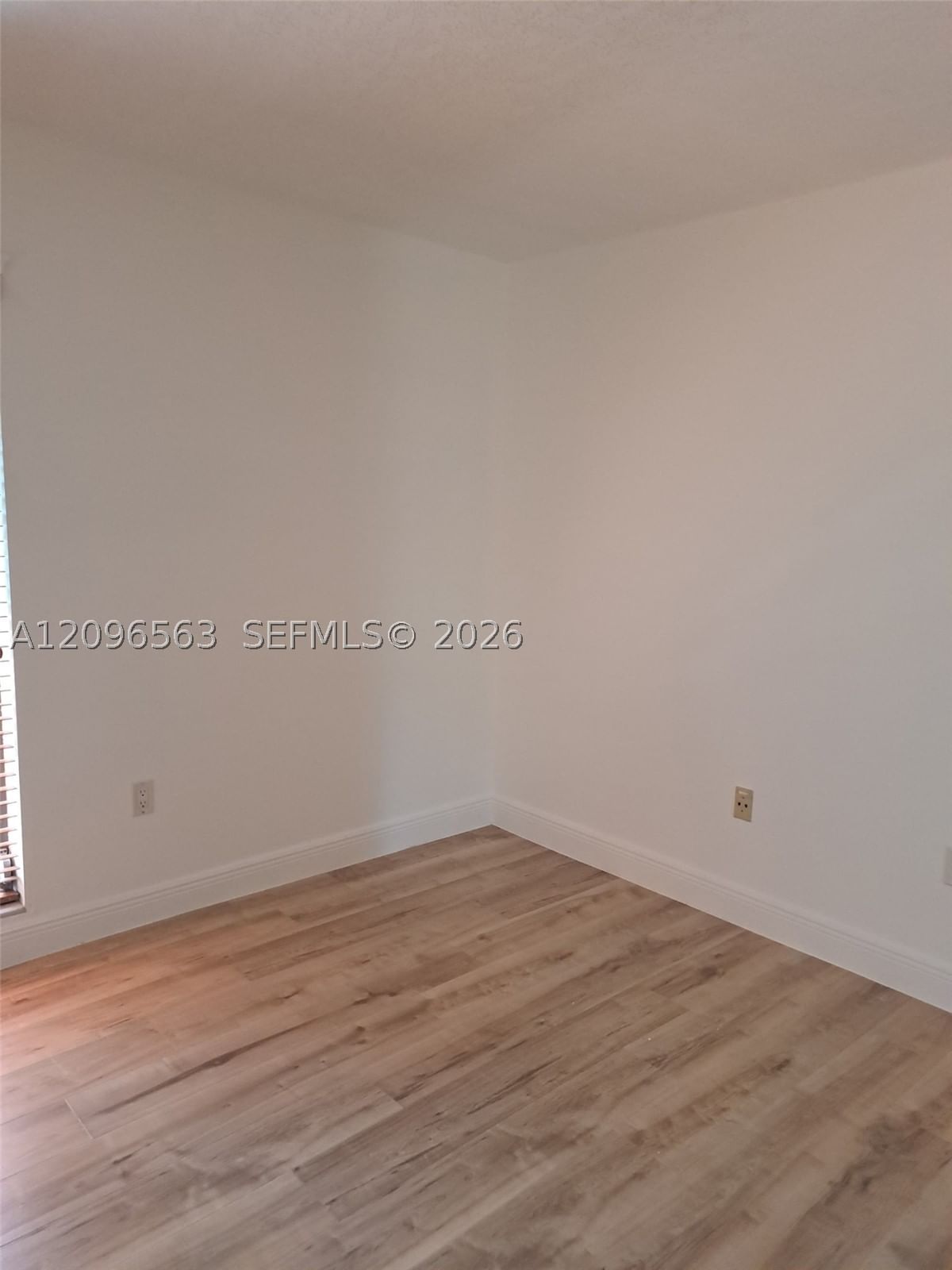 Real estate property located at 8860 123rd Ct K402, Miami-dade, Kenland Bend North Condo, Miami, FL