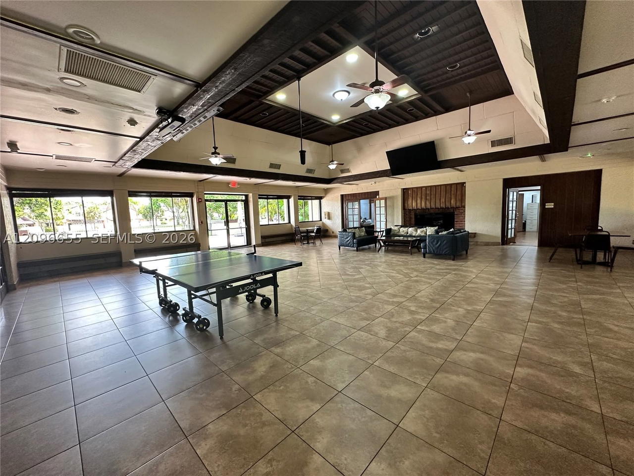 Real estate property located at 11302 132nd Ct West, Miami-dade, Host Crossings, Miami, FL