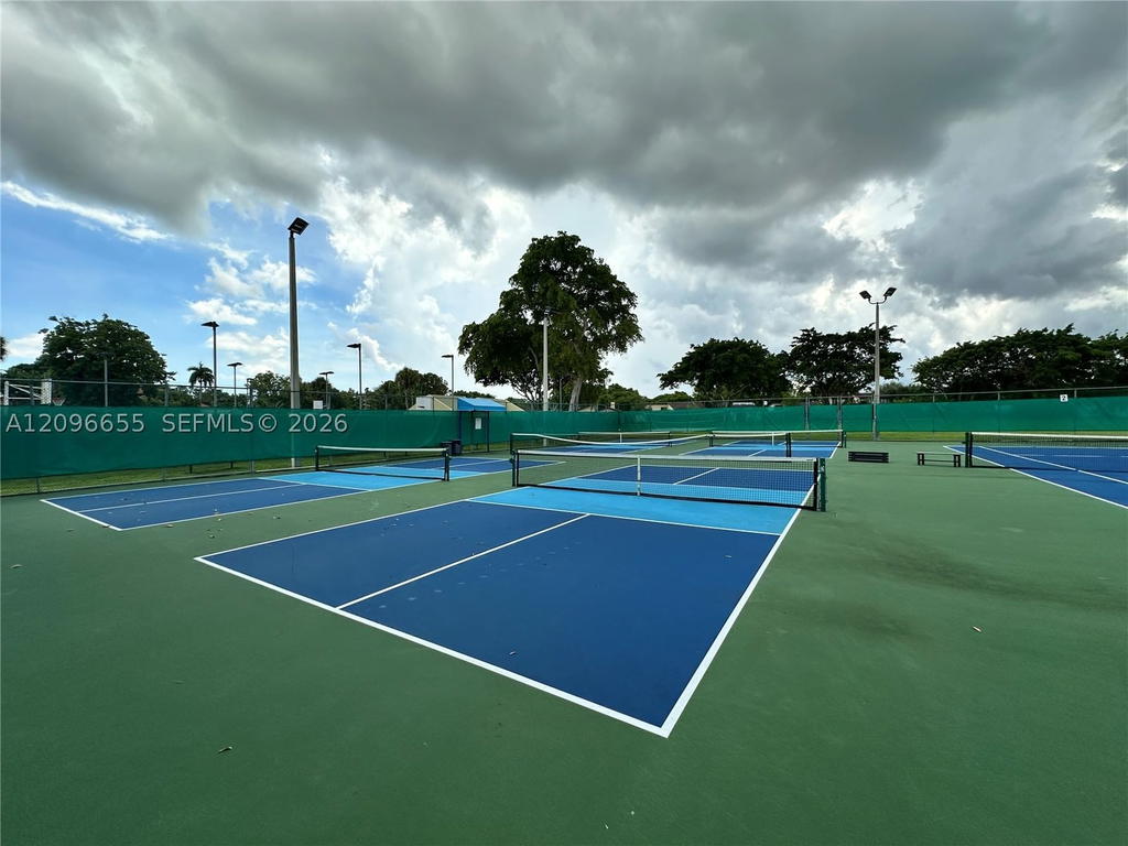 Real estate property located at 11302 132nd Ct West, Miami-dade, Host Crossings, Miami, FL