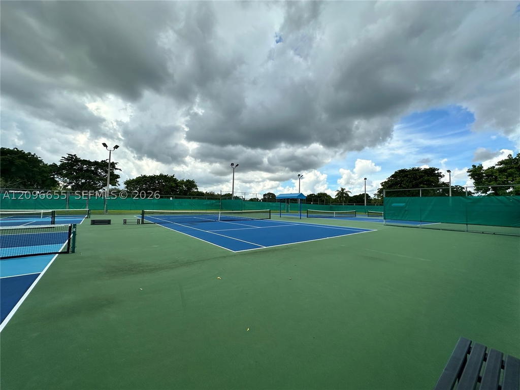 Real estate property located at 11302 132nd Ct West, Miami-dade, Host Crossings, Miami, FL