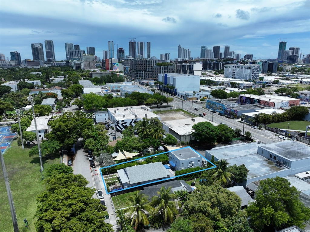 Real estate property located at 550 30th St, Miami-dade, Northern Blvd Track, Miami, FL