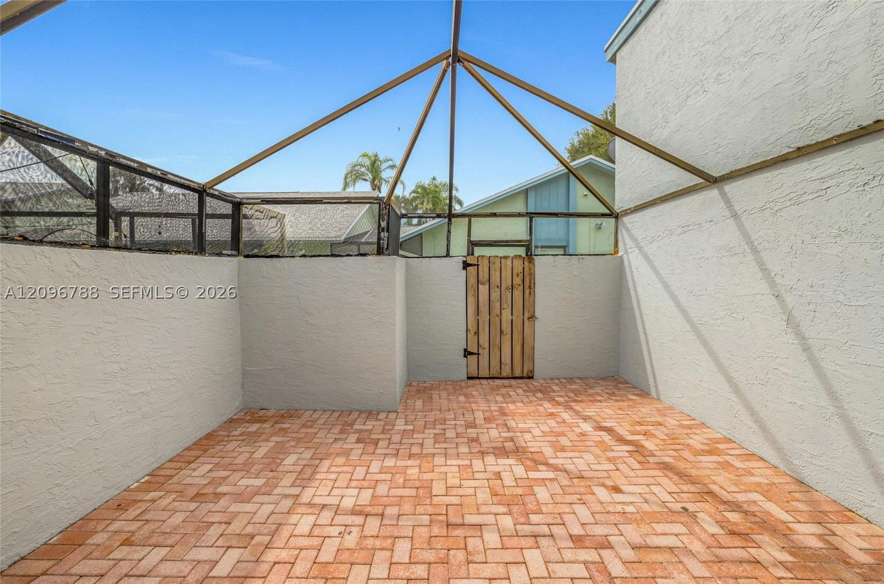 Real estate property located at 9166 21st Ct E, Palm Beach, Sandalfoot Cove Sec 12, Boca Raton, FL