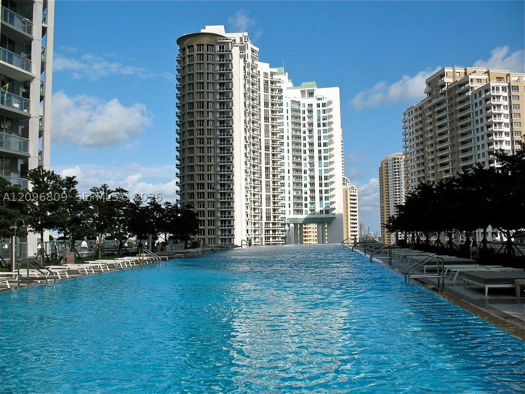 Real estate property located at 465 Brickell Ave #617, Miami-dade, Iconbrickell Condo, Miami, FL