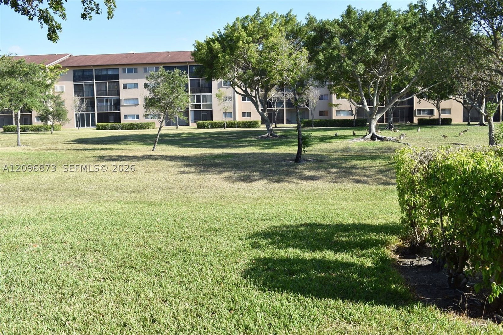 Real estate property located at 12550 15th St #111E, Broward, Falmouth At Century Villa, Pembroke Pines, FL