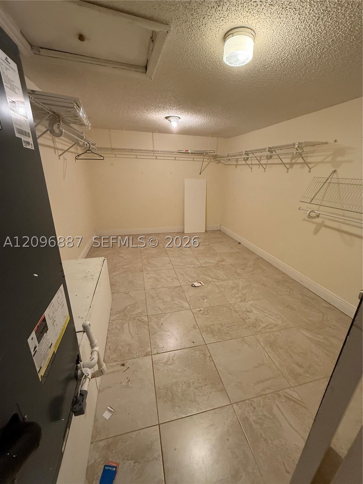 Real estate property located at 541 199th Ln #2X, Miami-dade, Sandpiper At Calif Club C, Miami, FL
