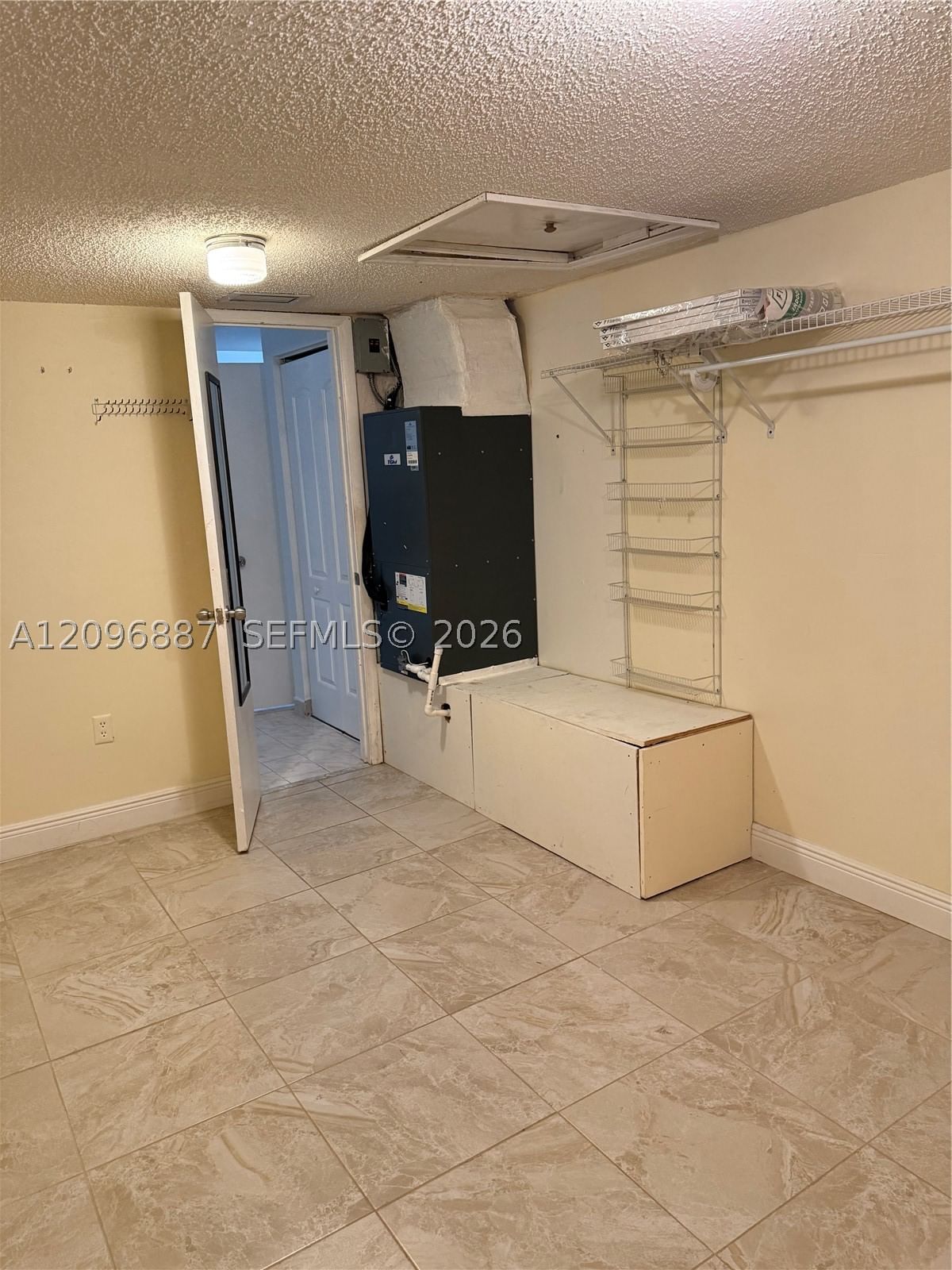 Real estate property located at 541 199th Ln #2X, Miami-dade, Sandpiper At Calif Club C, Miami, FL