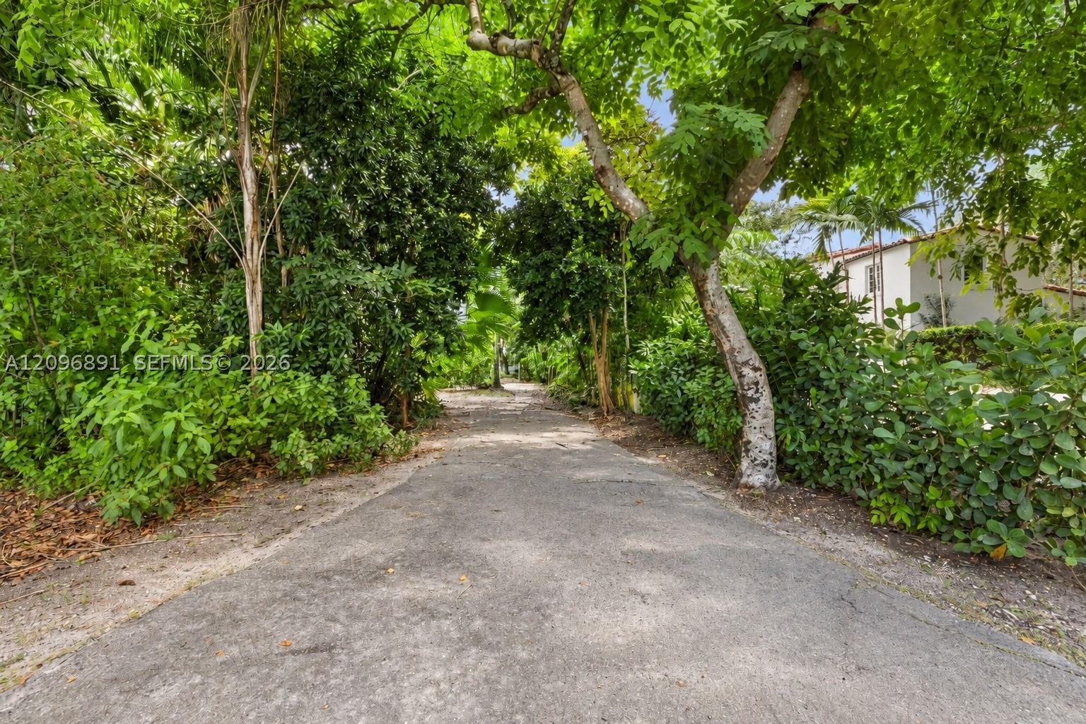 Real estate property located at 1140 Asturia Ave, Miami-dade, Coral Gables Sec C, Coral Gables, FL