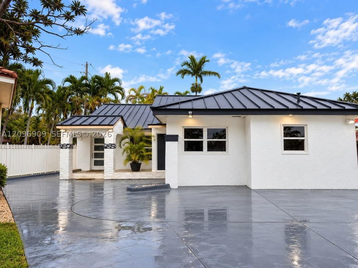 Real estate property located at 12541 95th Ter, Miami-dade, Kenland Homes, Miami, FL