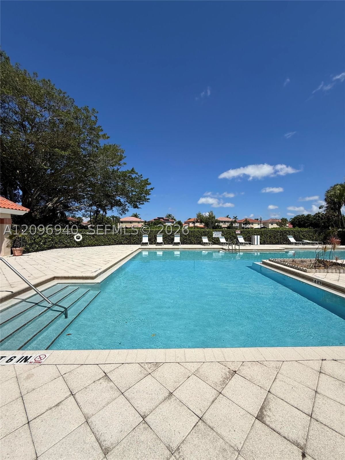 Real estate property located at 3450 Pinewalk Dr N #421, Broward, Coral Key Condo, Margate, FL