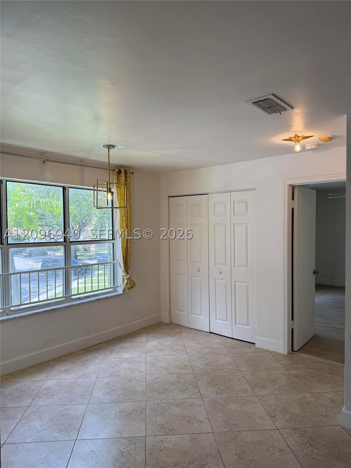 Real estate property located at 3450 Pinewalk Dr N #421, Broward, Coral Key Condo, Margate, FL