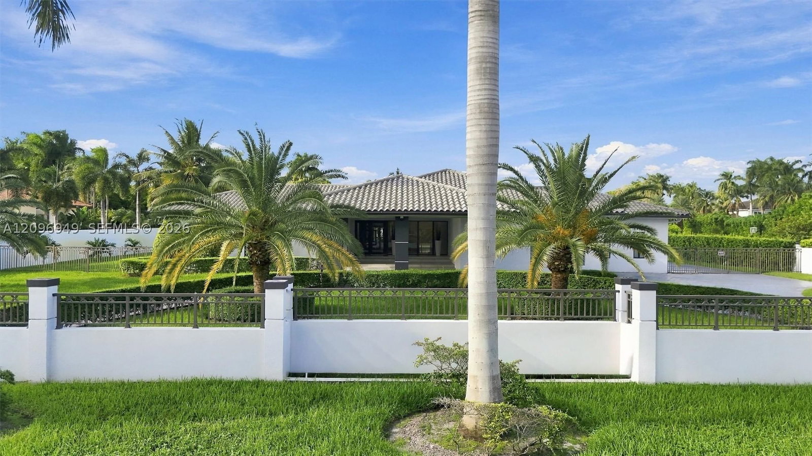 Real estate property located at 9995 131st St, Miami-dade, Florida Fruit Land Compan, Hialeah Gardens, FL