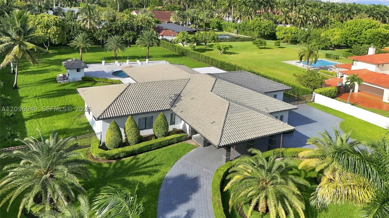 Real estate property located at 9995 131st St, Miami-dade, Florida Fruit Land Compan, Hialeah Gardens, FL