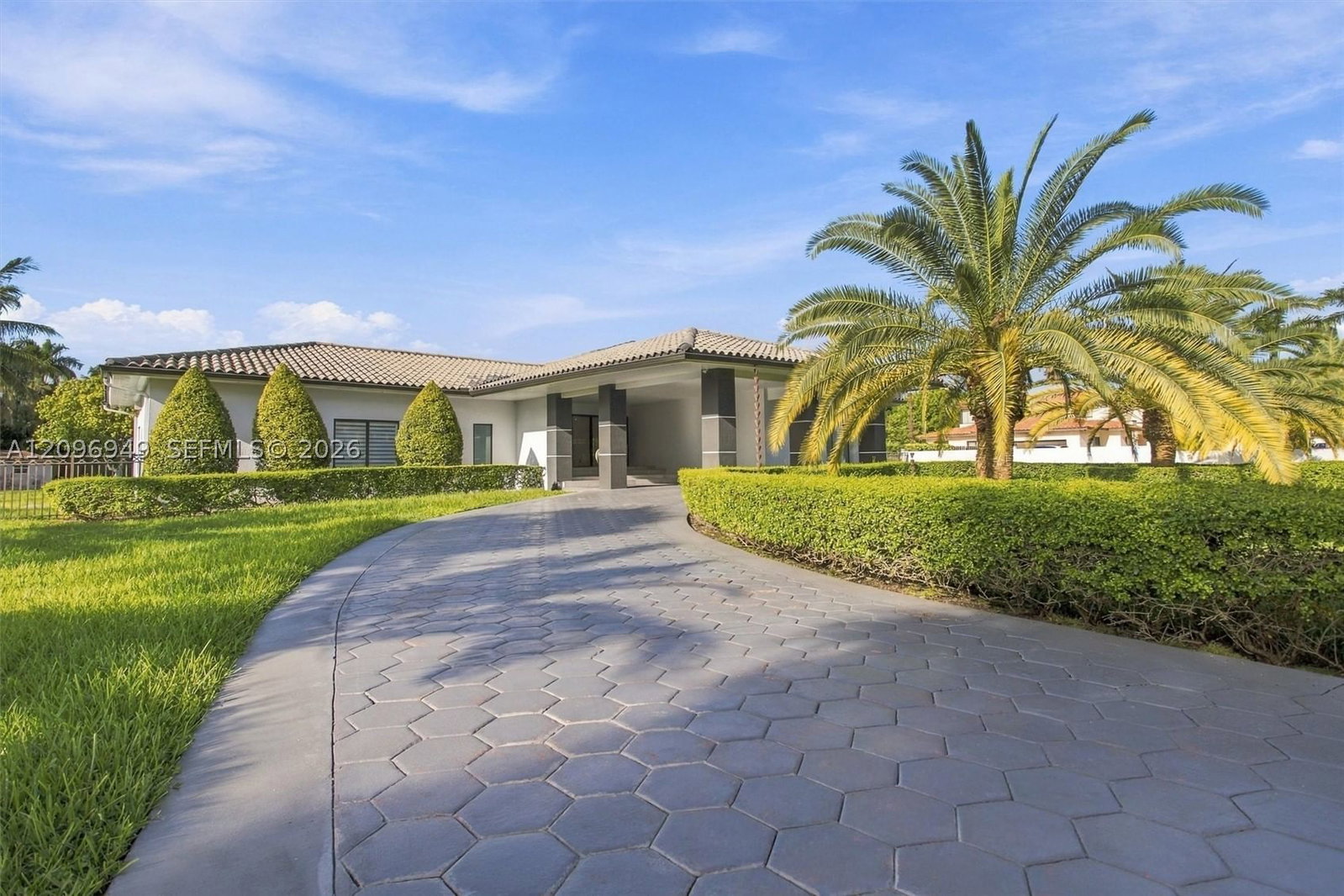 Real estate property located at 9995 131st St, Miami-dade, Florida Fruit Land Compan, Hialeah Gardens, FL