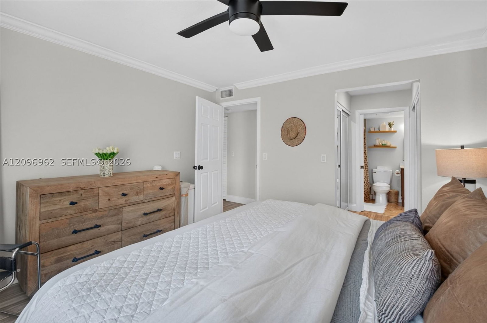 Real estate property located at 13771 Oneida Dr B3, Palm Beach, Pine Ridge At Delray Beach, Delray Beach, FL