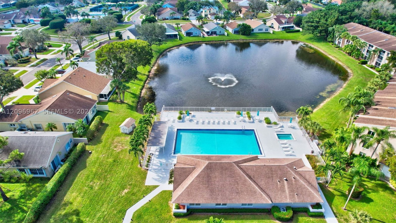 Real estate property located at 13771 Oneida Dr B3, Palm Beach, Pine Ridge At Delray Beach, Delray Beach, FL