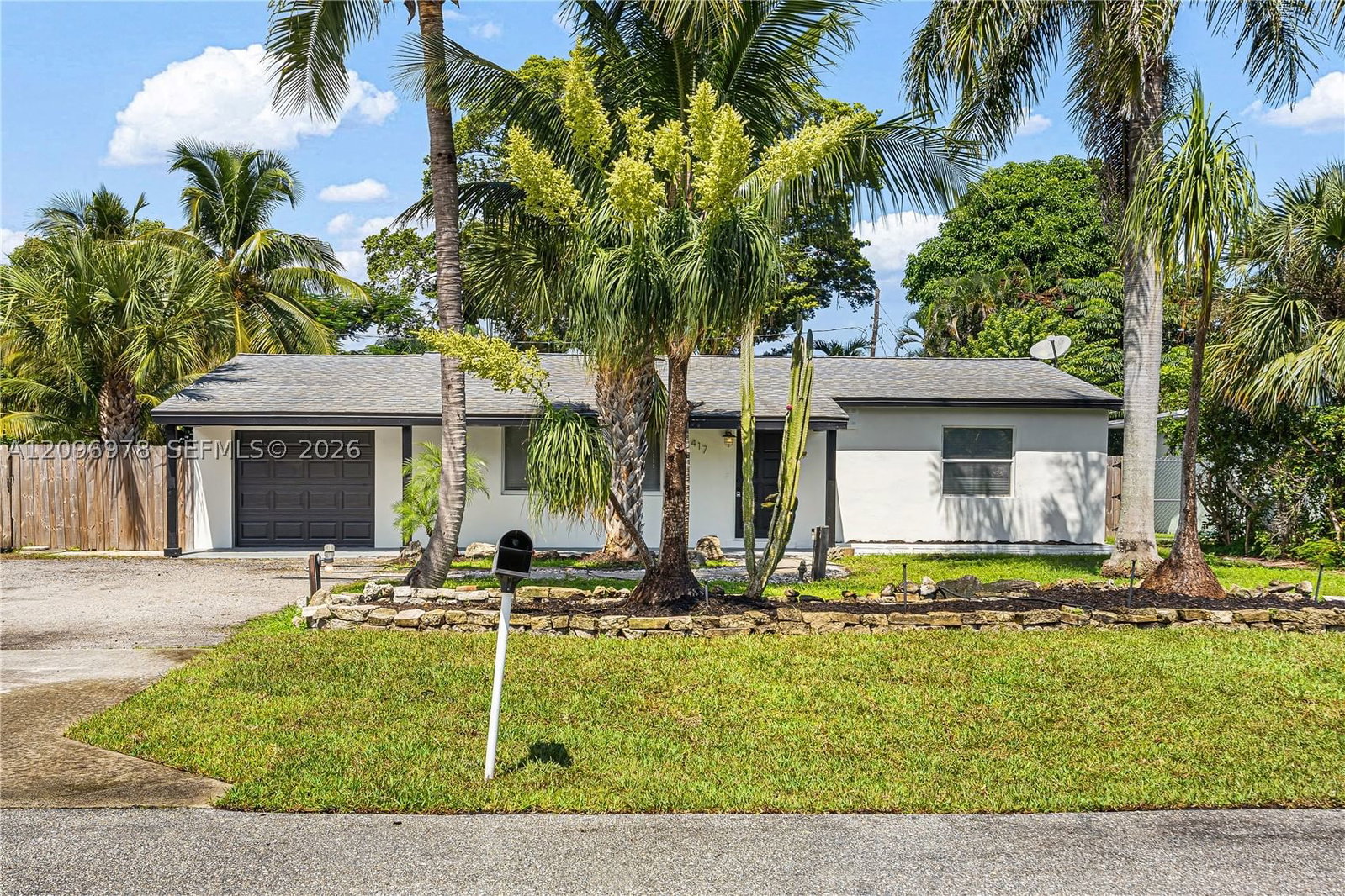 Real estate property located at 417 1st Ave, Palm Beach, Boynton Heights Add 1, Boynton Beach, FL