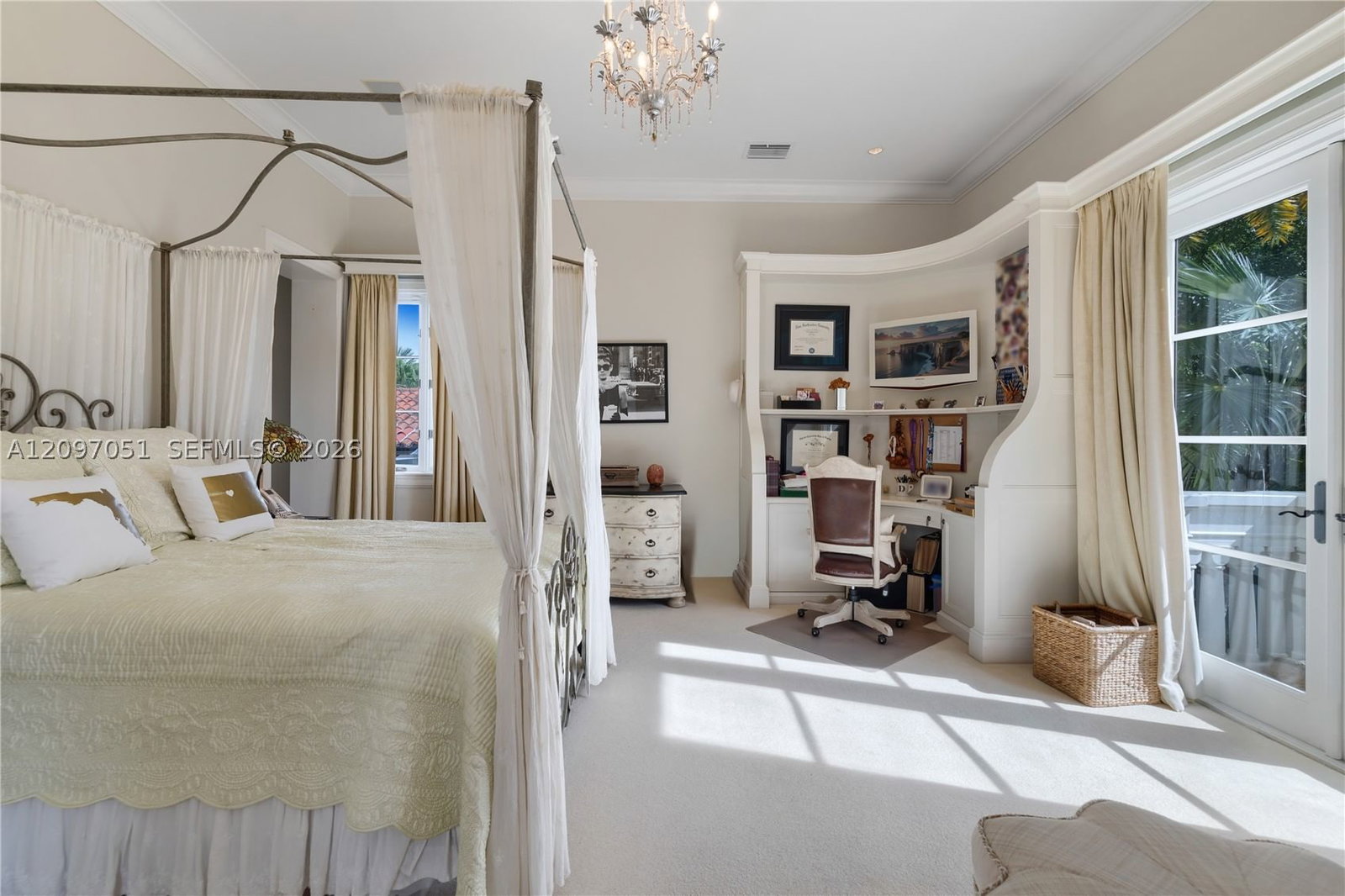 Real estate property located at 8901 Arvida Ln, Miami-dade, Gables Estates No 3, Coral Gables, FL