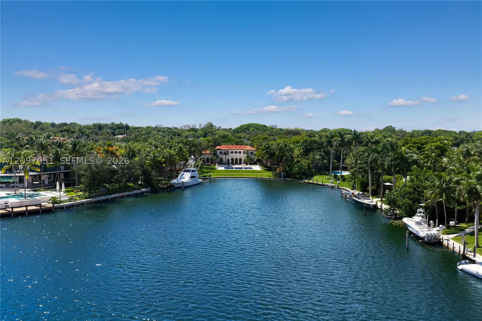 Real estate property located at 8901 Arvida Ln, Miami-dade, Gables Estates No 3, Coral Gables, FL