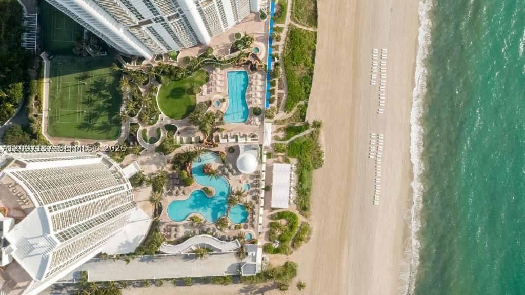Real estate property located at 18001 Collins Ave #512, Miami-dade, Trump International Sones, Sunny Isles Beach, FL