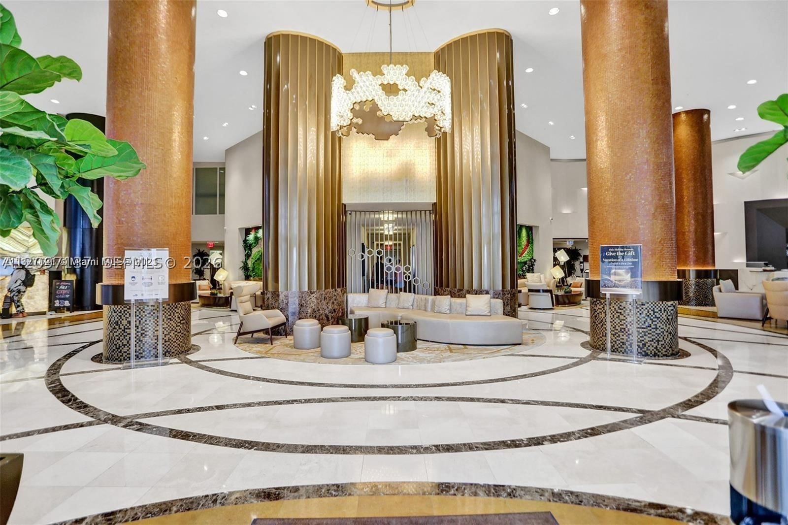 Real estate property located at 18001 Collins Ave #512, Miami-dade, Trump International Sones, Sunny Isles Beach, FL