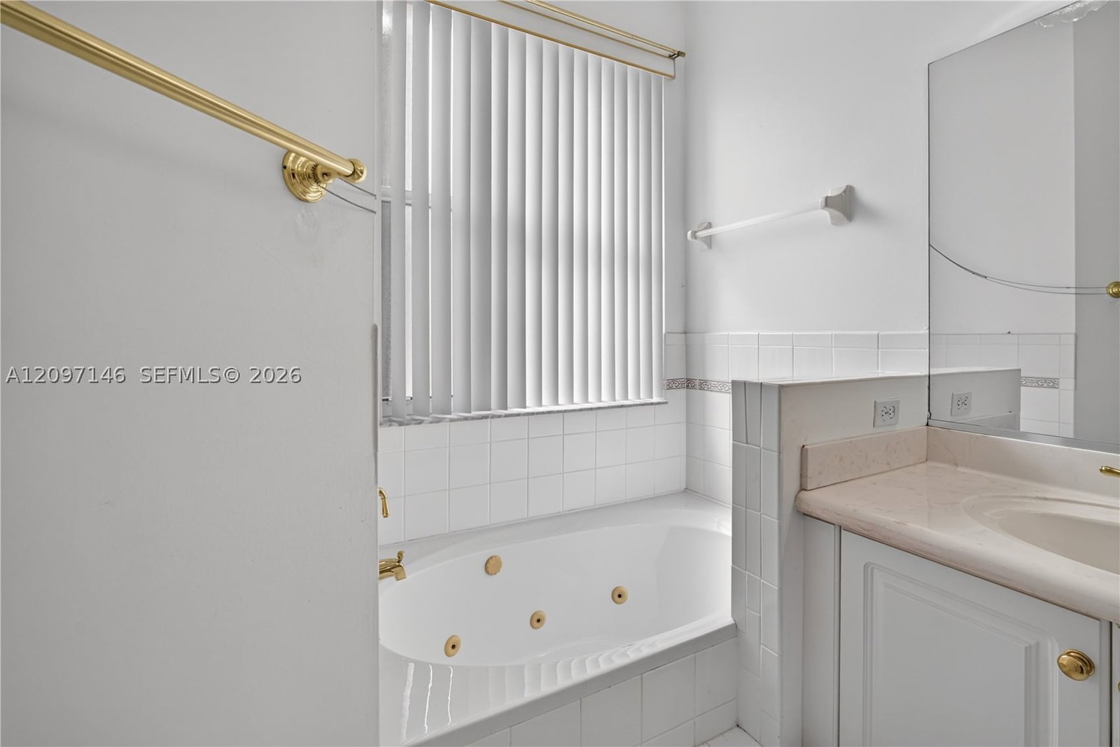 Real estate property located at 14639 159th Pl, Miami-dade, Corsica Place, Miami, FL
