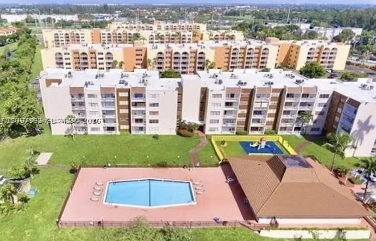 Real estate property located at 6950 Miami Gardens Dr #2-508, Miami-dade, Coral Gate East Condo, Hialeah, FL