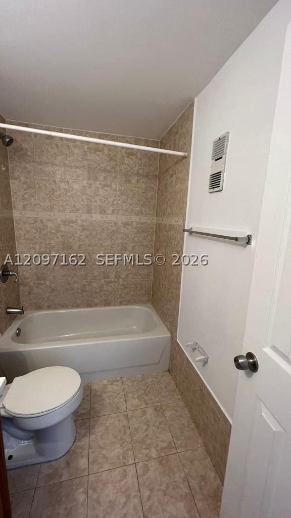 Real estate property located at 6950 Miami Gardens Dr #2-508, Miami-dade, Coral Gate East Condo, Hialeah, FL