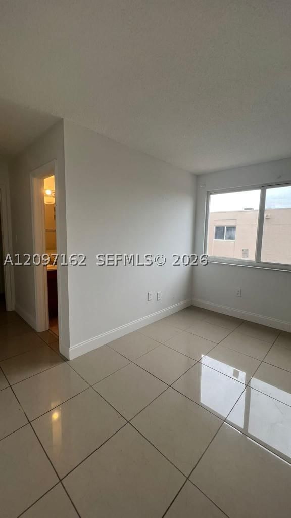 Real estate property located at 6950 Miami Gardens Dr #2-508, Miami-dade, Coral Gate East Condo, Hialeah, FL