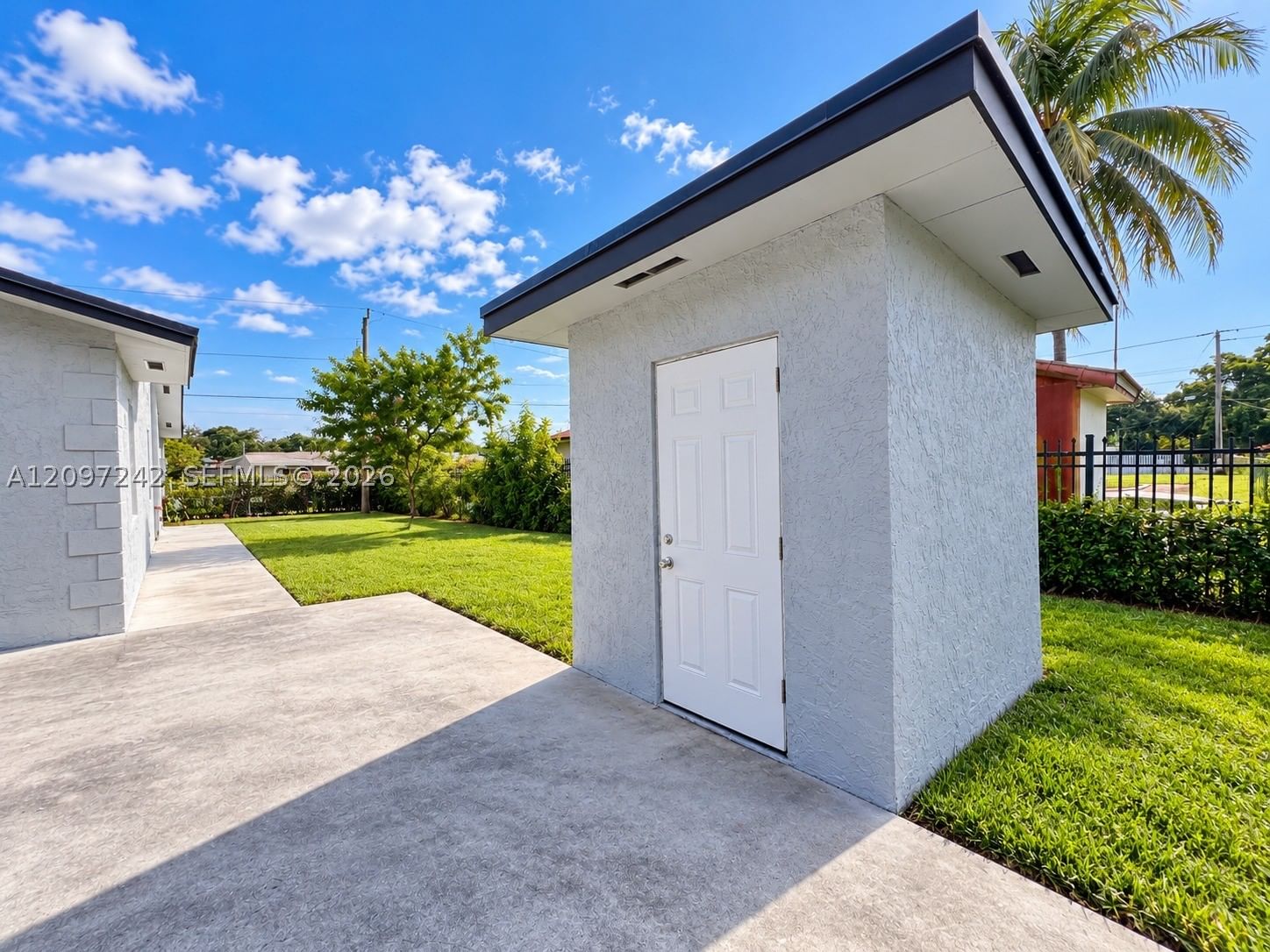 Real estate property located at 2125 179th St, Miami-dade, Sunny Isles Inland, Miami Gardens, FL